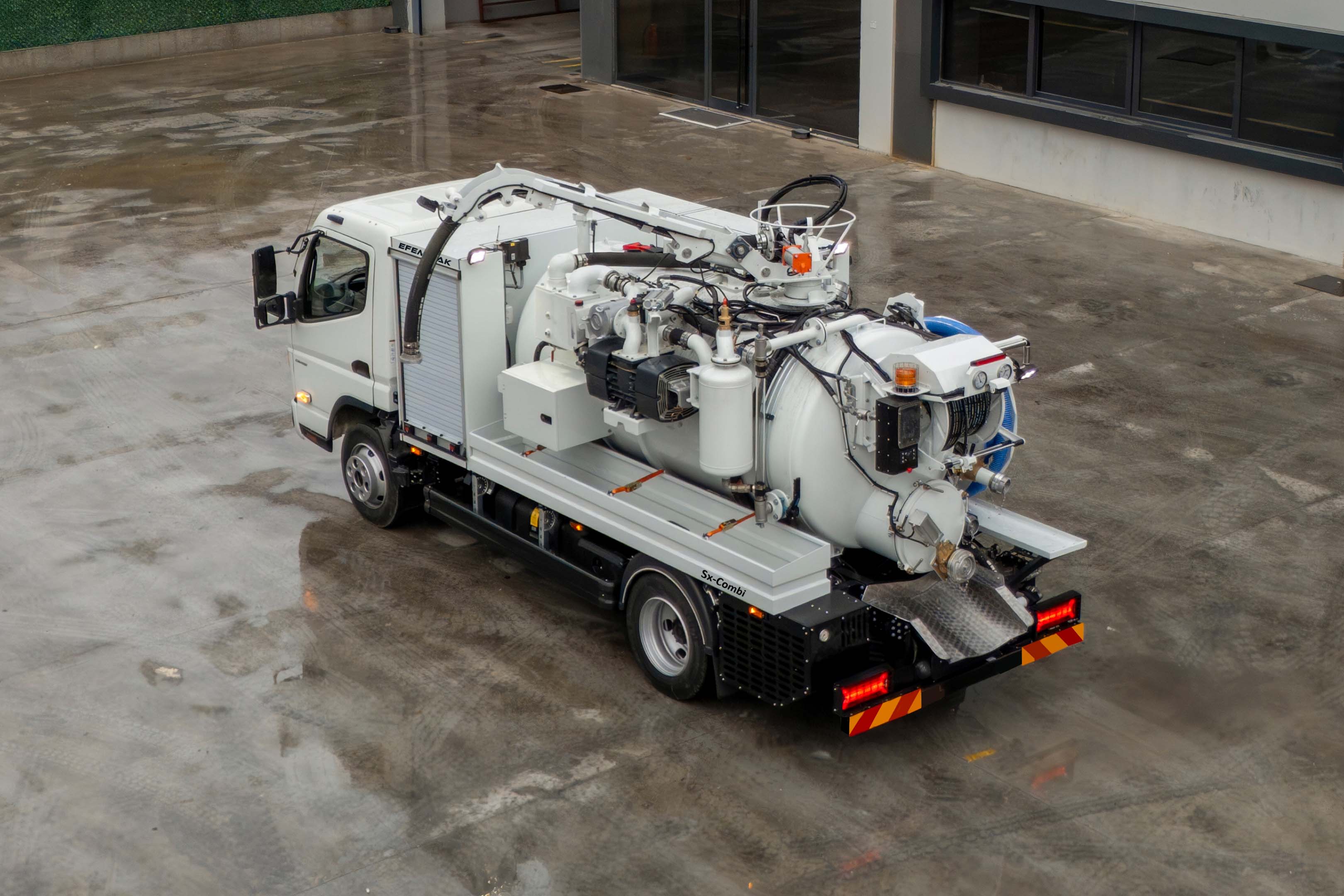 Combined Sewer Jetting and Cleaning