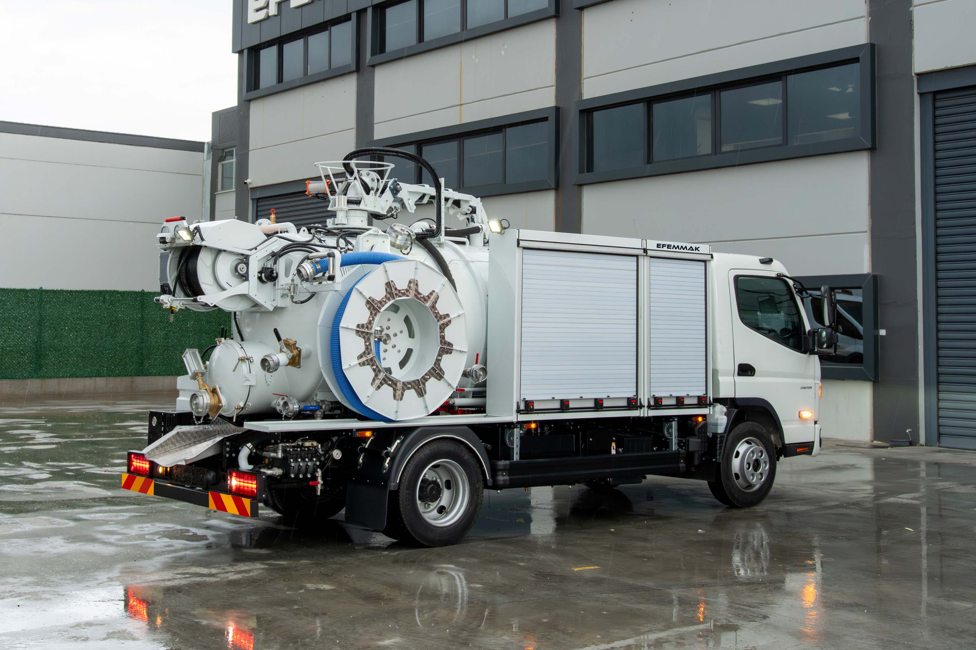 Combined Sewer Jetting and Cleaning